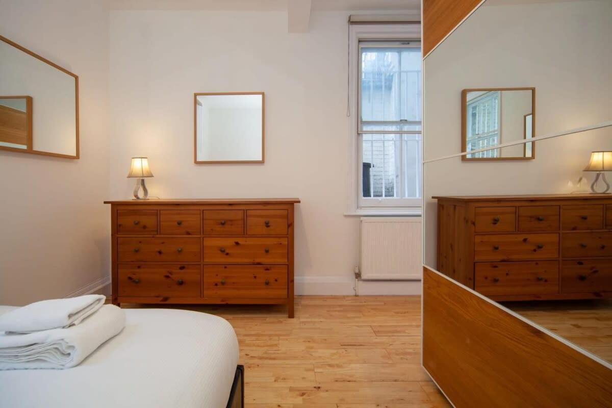 Lovely 2 Bedroom Apartment In Tooting London Exterior photo